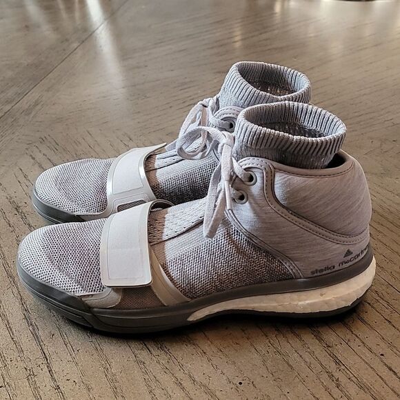 Stella Mccartney size 7 gray hightop training shoe vibe sonic🤍 - Picture 10 of 10